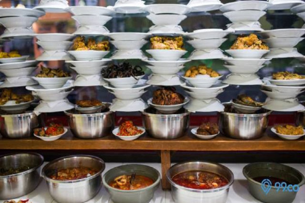 6 Fakta Unik Nasi Padang, Nomor 5 Porsi Lebih Banyak Jika Dibungkus