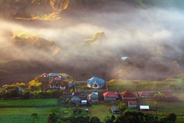 7 Destinasi Wisata Indonesia Berhawa Dingin, Nomor 4 Suhunya Minus 9 Derajat Celsius