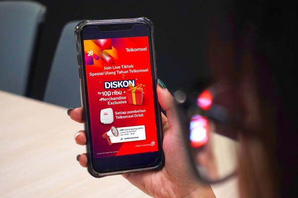 Telkomsel Latah Jualan Modem dan Paket Data lewat TikTok