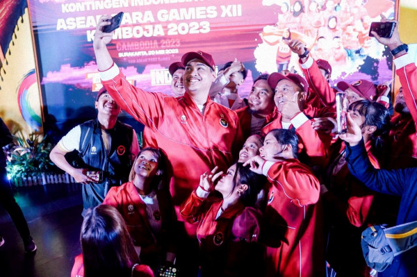 Lepas Kontingen ASEAN Para Games 2023, Menpora Gelorakan Tagar #PARAJuara
