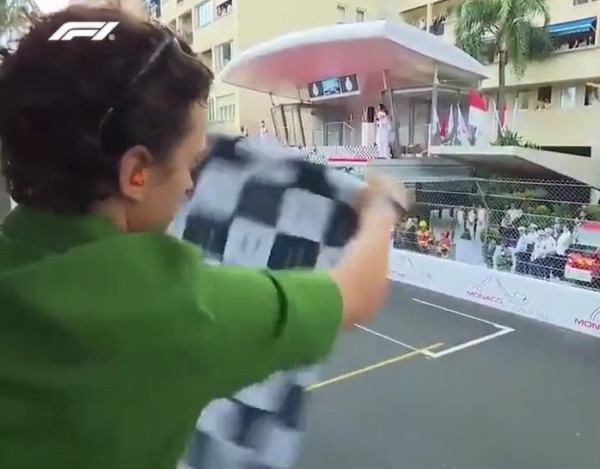 Spider-Man Kibarkan Bendera Finis di F1 GP Monaco