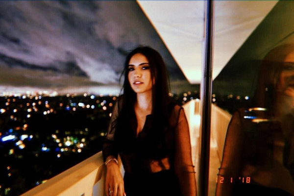 7 Fakta Noor Alfallah Kekasih Al Pacino yang Hamil 8 Bulan dan Terpaut Usia 54 Tahun