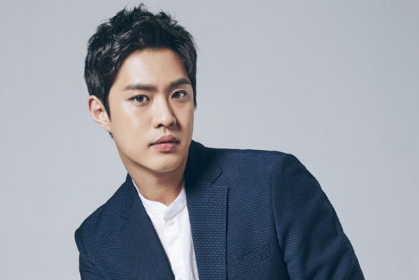 8 Artis Korea yang Pernah Pingsan di Atas Panggung, Hyeri Dilarikan ke Rumah Sakit