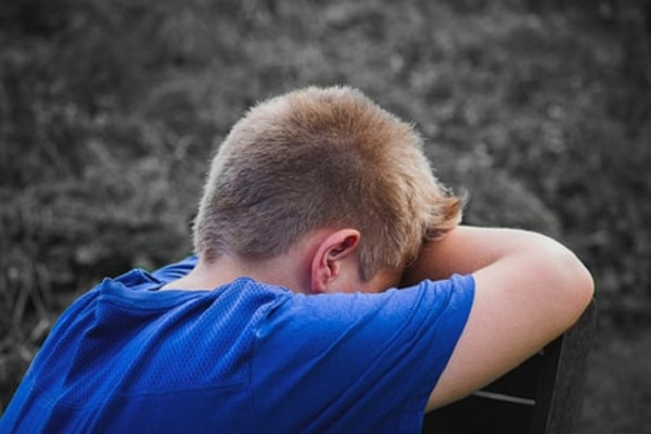 7 Dampak Anak Dibesarkan Tanpa Ayah, Rentan Alami Eksploitasi Seksual