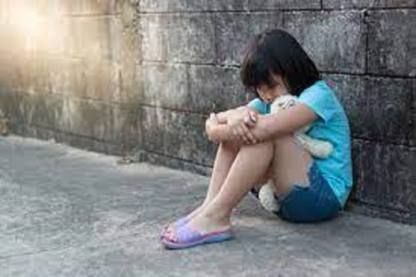 7 Dampak Anak Dibesarkan Tanpa Ayah, Rentan Alami Eksploitasi Seksual
