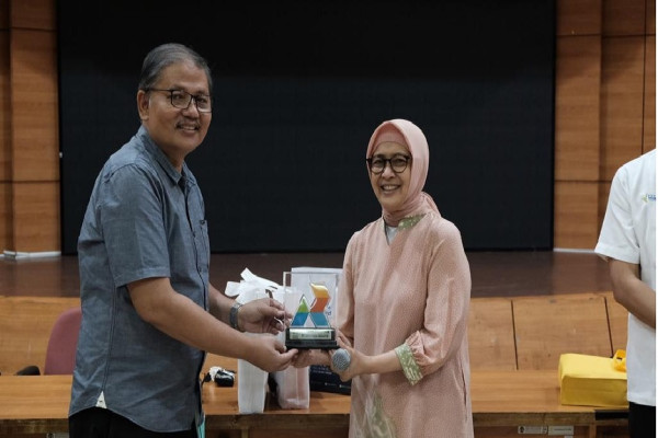 Strategi Memperluas Pengenalan Bisnis EPC ke Kalangan Insinyur Muda