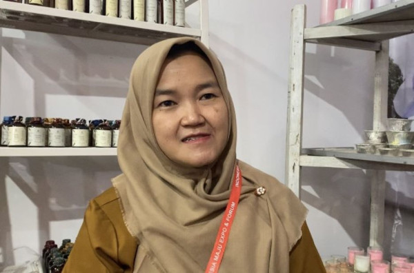 Libur Panjang Wisatawan Membludak, UMKM di Taman Mini Cuan Rp2,5 Juta per Hari