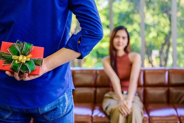 7 Hal Sederhana yang Bisa Buat Istri Bahagia, Para Suami Jangan Sepelekan Ini