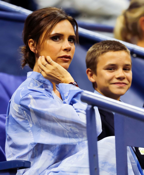 7 Artis Hollywood yang Punya Anak Berkebutuhan Khusus, Putra Victoria Beckham Idap Epilepsi
