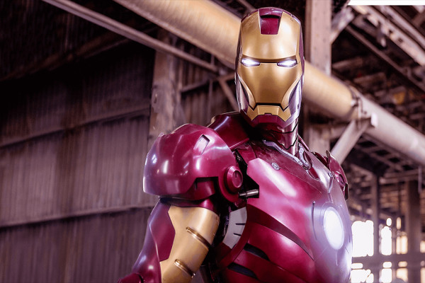 10 Senjata Superhero Paling Ikonis di Sepanjang Sejarah