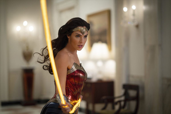 10 Senjata Superhero Paling Ikonis di Sepanjang Sejarah