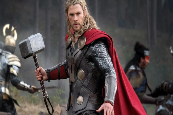 10 Senjata Superhero Paling Ikonis di Sepanjang Sejarah