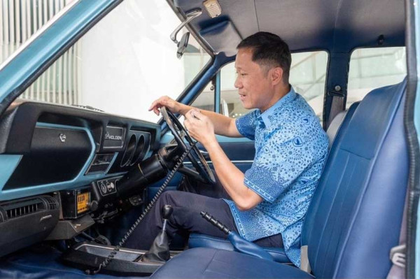 Sigit Djokosoetono Mengenang Holden Torana, Taksi Pertama Armada Blue Bird