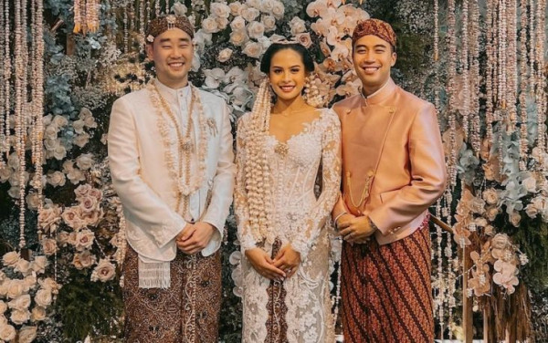 7 Artis Indonesia yang Pilih Private Wedding, hanya Dihadiri Keluarga dan Teman
