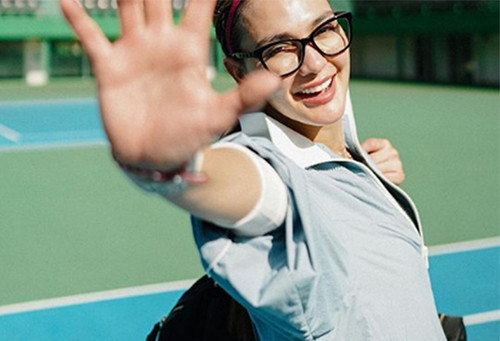7 Artis yang Jadi Pemain Lagi-Lagi Tenis, Luna Maya hingga Dikta