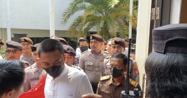 Mario Dandy Tertekan Jalani Sidang Perdana