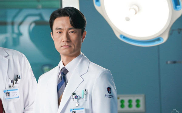 5 Perbandingan Drakor Doctor Cha dan Dr Romantic 3, Drama Medis yang Jauh Beda