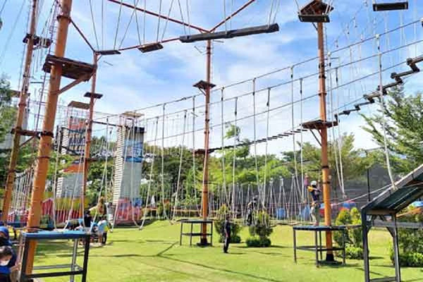 8 Pesona Tempat Wisata di Tangerang Selatan, Nomor 6 Punya Artis Terkenal