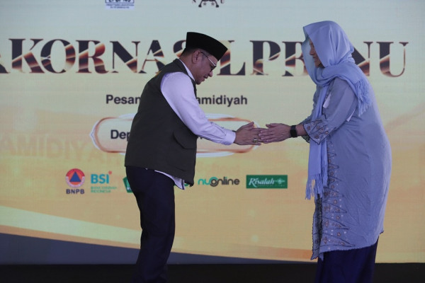 Tanggap Bencana, Danone Donasikan Mobil Instalasi Pengolah Air