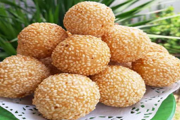 10 Jajanan Pasar Khas Indonesia, dari Klepon hingga Kerak Telor