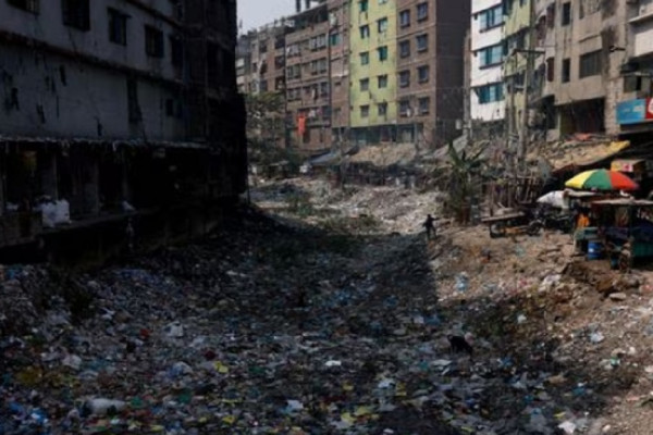 4 Negara Yang Melarang Penggunaan Plastik Sekali Pakai, Nomor 3 Memberlakukan Denda Rp595 Juta