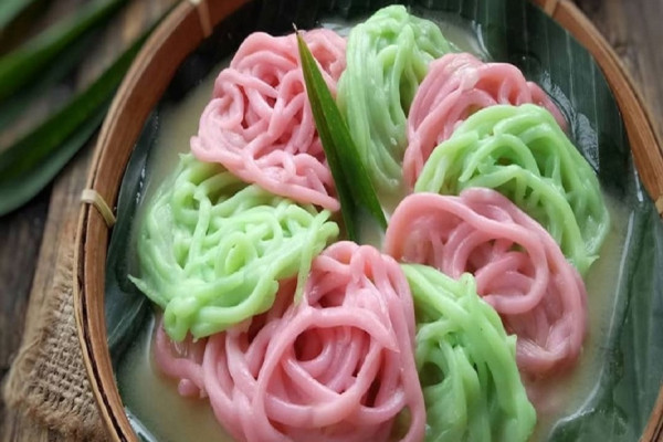 10 Jajanan Pasar Khas Indonesia, dari Klepon hingga Kerak Telor