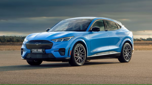 Peminat Tinggi, Ford Bakal Luncurkan Mobil Listrik di Indonesia?
