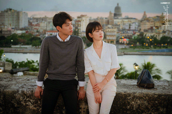 6 Drama Korea Romantis Berlatar di Hotel, Termasuk King the Land