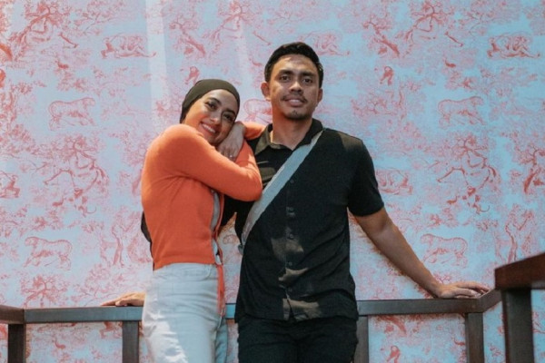 8 Artis Indonesia Tanpa Baby Sitter, Nomor 6 Rela Vakum dari Dunia Hiburan