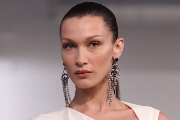 10 Model dengan Bayaran Tertinggi, Ada yang Sudah Pensiun Tetap Tajir