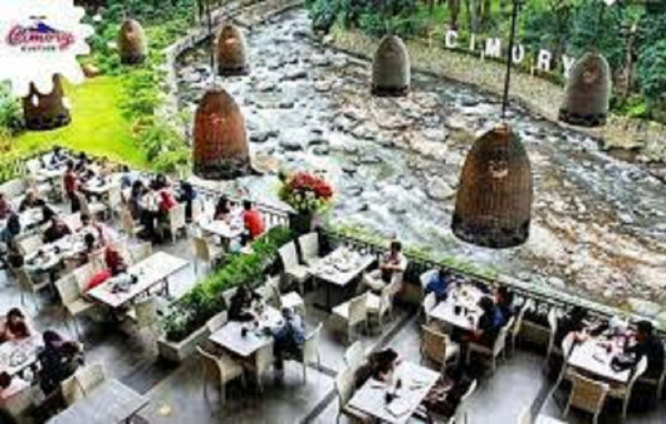 10 Tempat Wisata Puncak Bogor yang Seru untuk Liburan Keluarga, Nomor 5 Seperti di Jepang