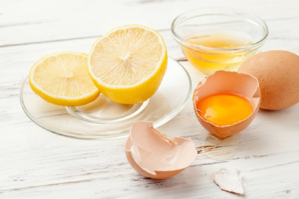 8 Masker Alami untuk Kulit Berminyak, Bahan Mudah Didapat dan Dijamin Tokcer