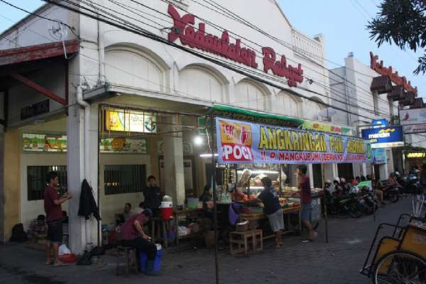10 Angkringan Legendaris di Yogya, Nomor 7 Langganan Presiden Jokowi