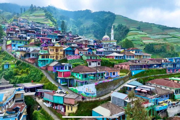 9 Fakta Nepal Van Java Magelang, Cocok untuk Healing dari Hiruk Pikuk Kota