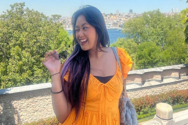 10 Potret Anak Komedian yang Cantik Jelita, Nomor 5 Diminta Netizen Jadi Artis