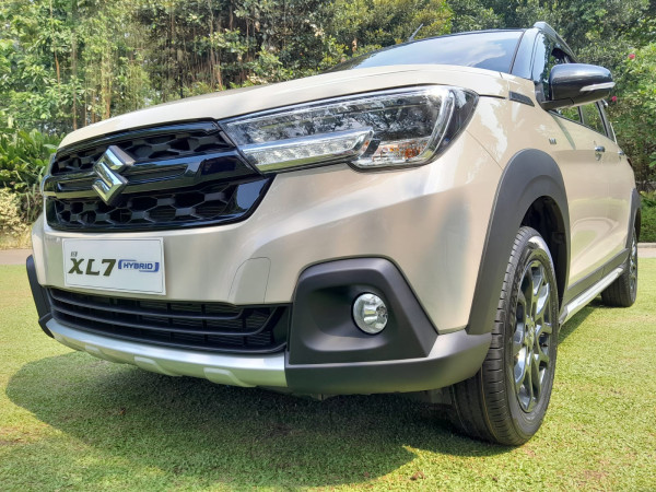 7 Hal Baru di Suzuki XL7 Hybrid yang Makin Menggoda