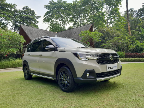 7 Hal Baru di Suzuki XL7 Hybrid yang Makin Menggoda