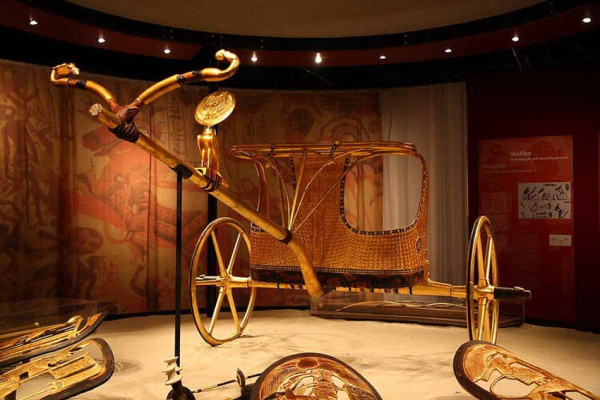 Kematian Firaun Tutankhamun Akibat Mabuk dan Ugal-ugalan Kendarai Kereta Kuda