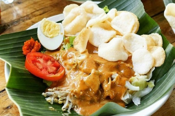 9 Resep Gado-gado Khas Berbagai Daerah di Indonesia, Enak di Lidah Murah di Kantong