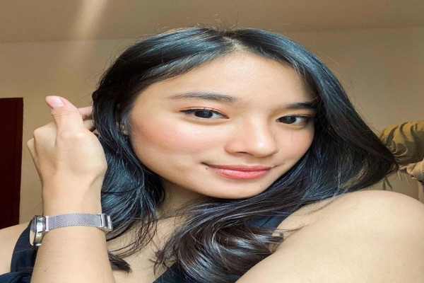 9 Asisten Artis Indonesia Berwajah Rupawan, Siap Saingi Popularitas si Bos?
