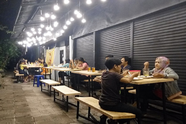 10 Kuliner Malam Murah di Jakarta, Ada yang Lauk Daging Sapi hanya Rp10. 000