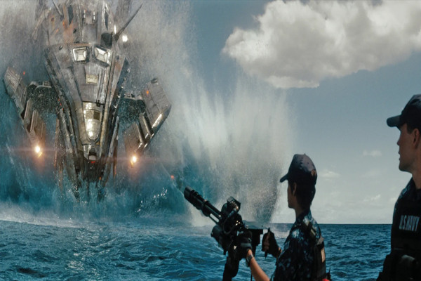 8 Film Adaptasi Paling Aneh, Ada yang Rungkad Abis!