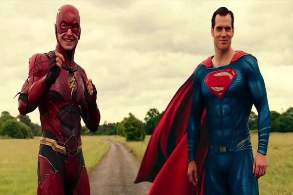 Film The Flash Punya 3 Ending, Salah Satunya Ditolak James Gunn