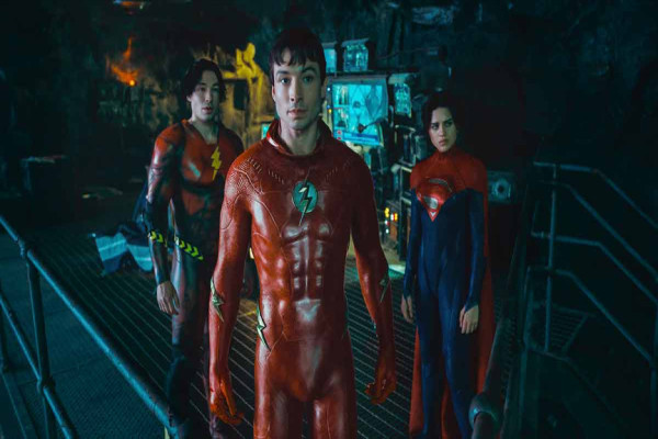 Ini Cara Kerja Waktu dan Multiverse DCU di The Flash