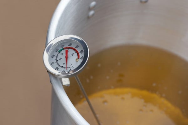 9 Tips Bikin Gorengan Sehat, Gunakan Baking Soda dan Jangan Pakai Minyak Jelantah