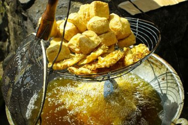 9 Tips Bikin Gorengan Sehat, Gunakan Baking Soda dan Jangan Pakai Minyak Jelantah