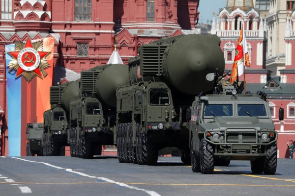 Ini Respons NATO Atas Keberadaan Bom Nuklir Rusia di Belarusia