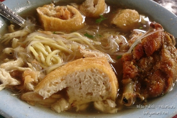 5 Rekomendasi Tempat Makan di Pekanbaru yang Murah, Nomor 4 Habiskan 100 Mangkok dalam Sehari