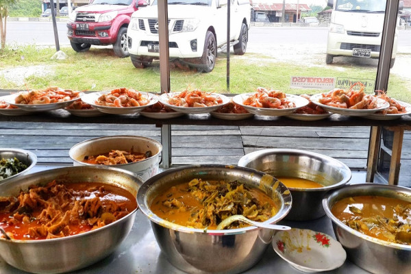 5 Rekomendasi Tempat Makan di Pekanbaru yang Murah, Nomor 4 Habiskan 100 Mangkok dalam Sehari