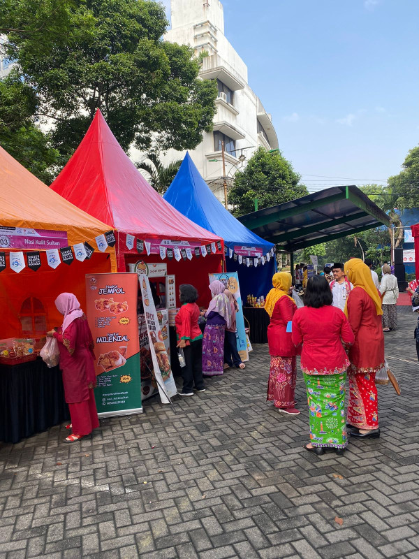 HUT ke-496 DKI Jakarta, Bazar UMKM Peserta Terbanyak Pecahkan Rekor MURI